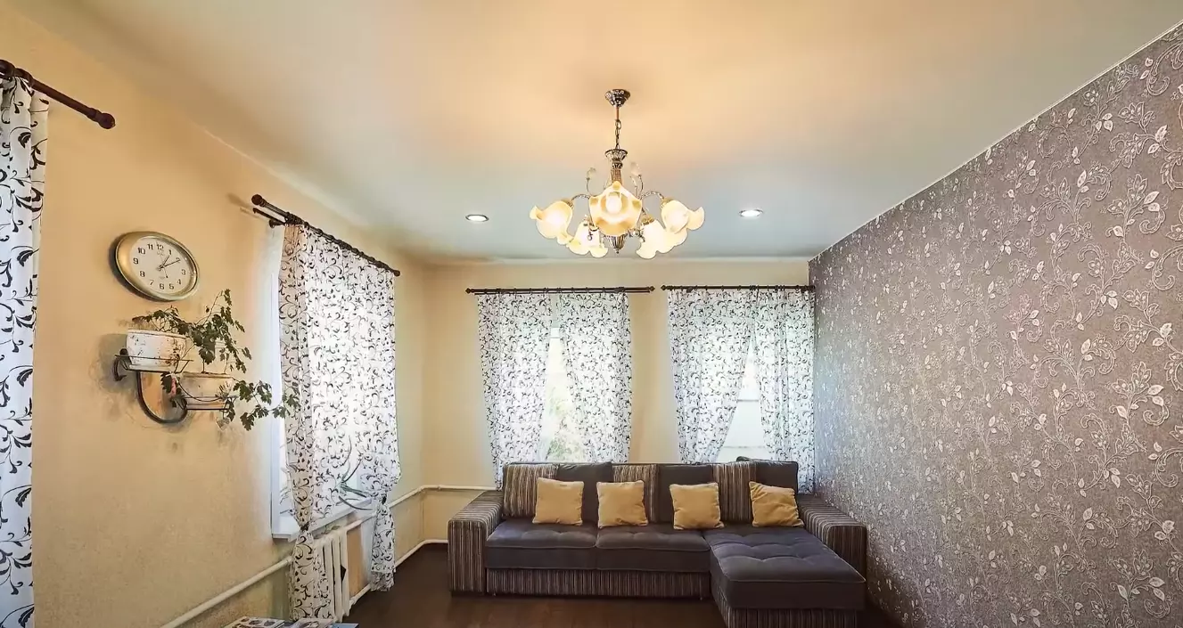 Миасс, проспект Автозаводцев, 24, фото 2